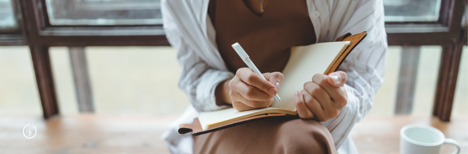 Découvrez comment utiliser l'écriture pour désencombrer votre esprit