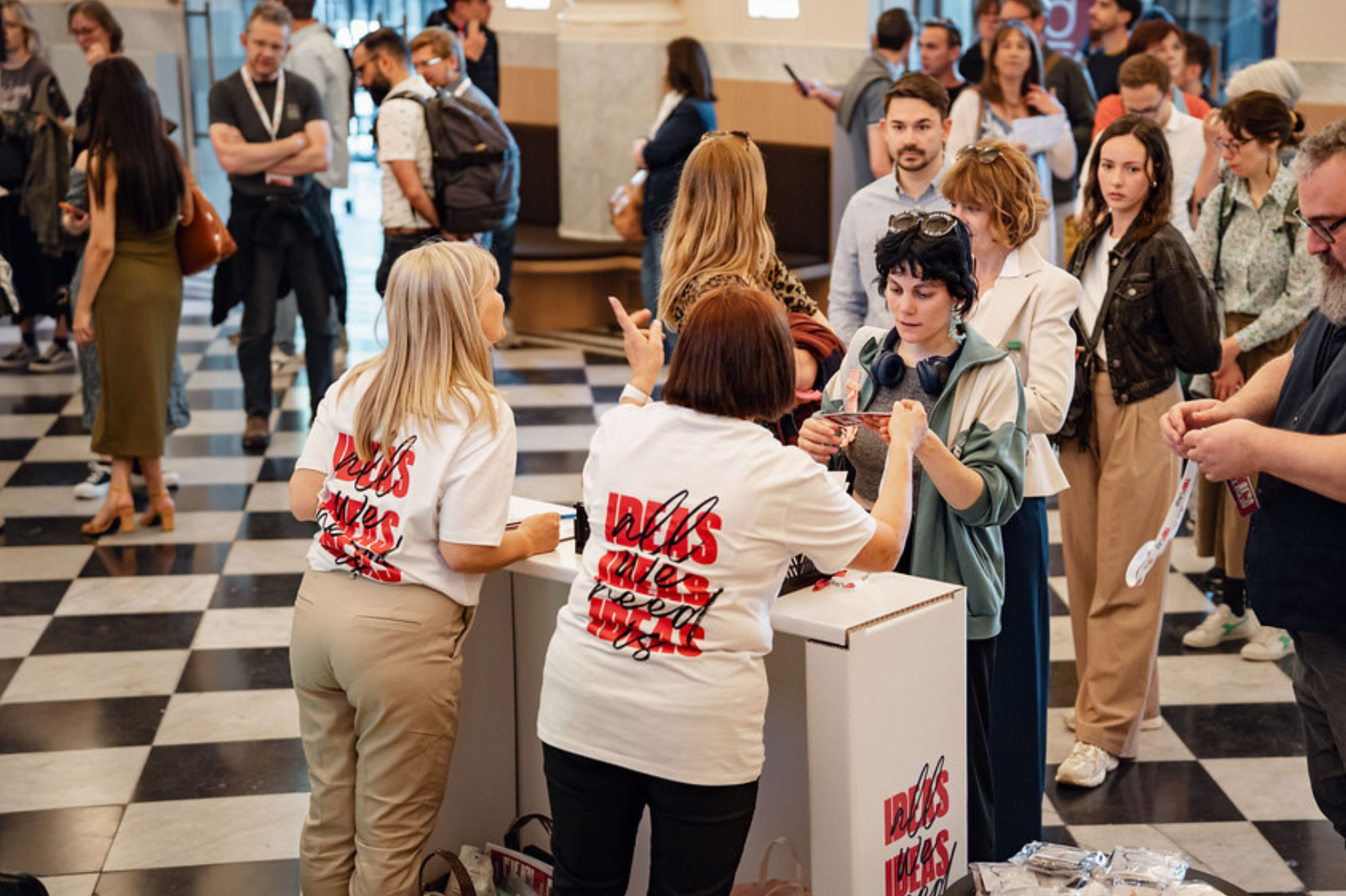 Design t-shirt TEDxLiege 2025 01